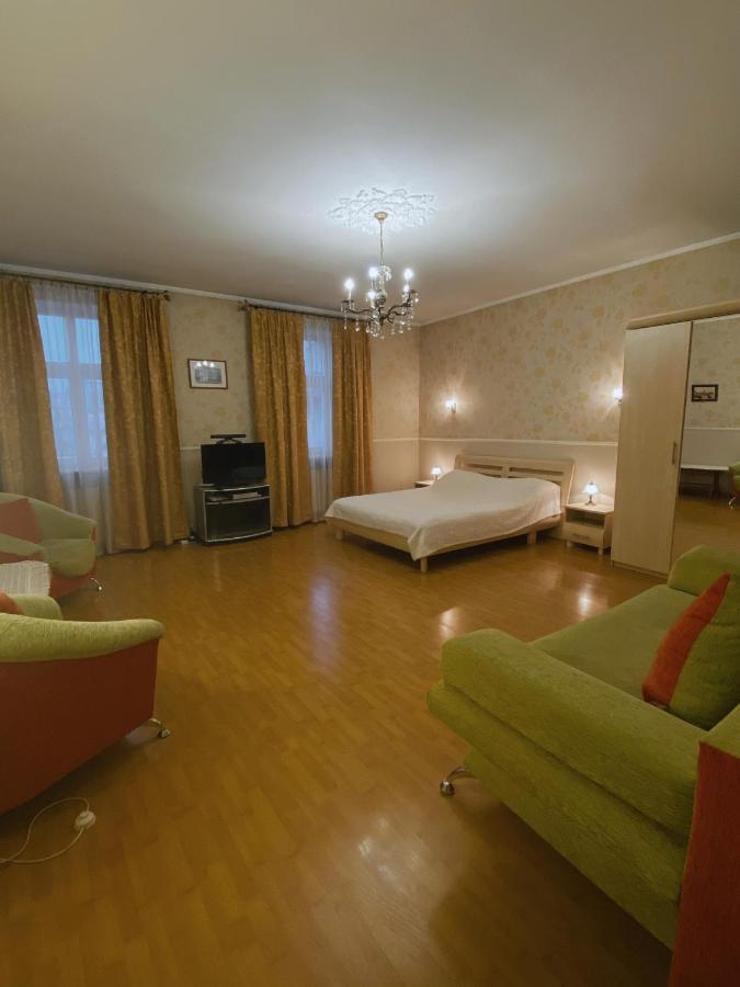 Historical Centre Apartments ลวีฟ ภายนอก รูปภาพ