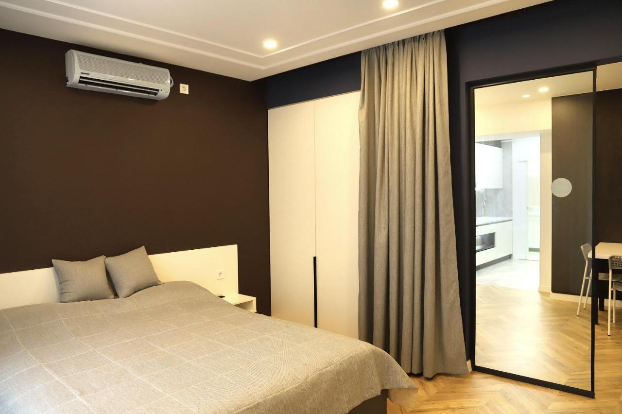 Historical Centre Apartments ลวีฟ ภายนอก รูปภาพ