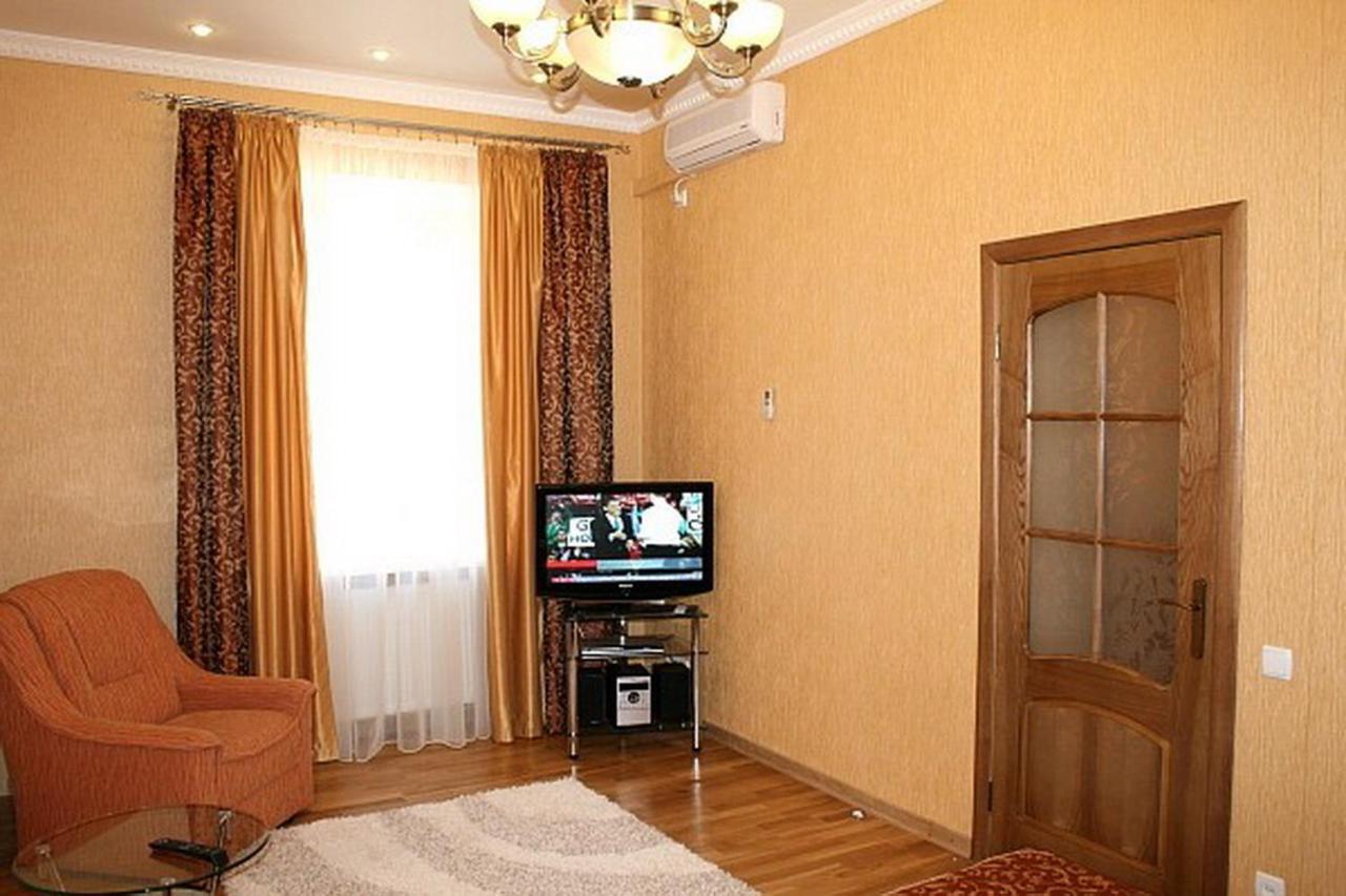 Historical Centre Apartments ลวีฟ ภายนอก รูปภาพ