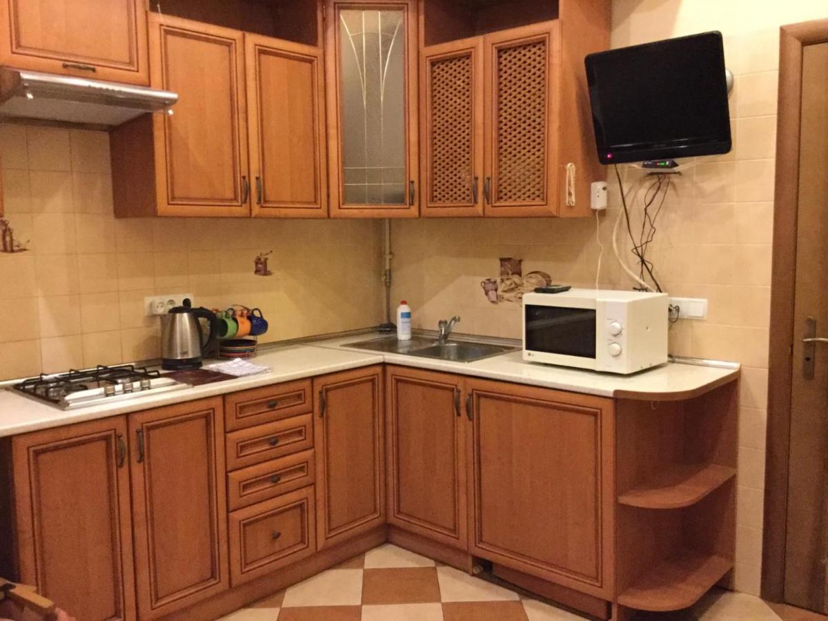 Historical Centre Apartments ลวีฟ ภายนอก รูปภาพ