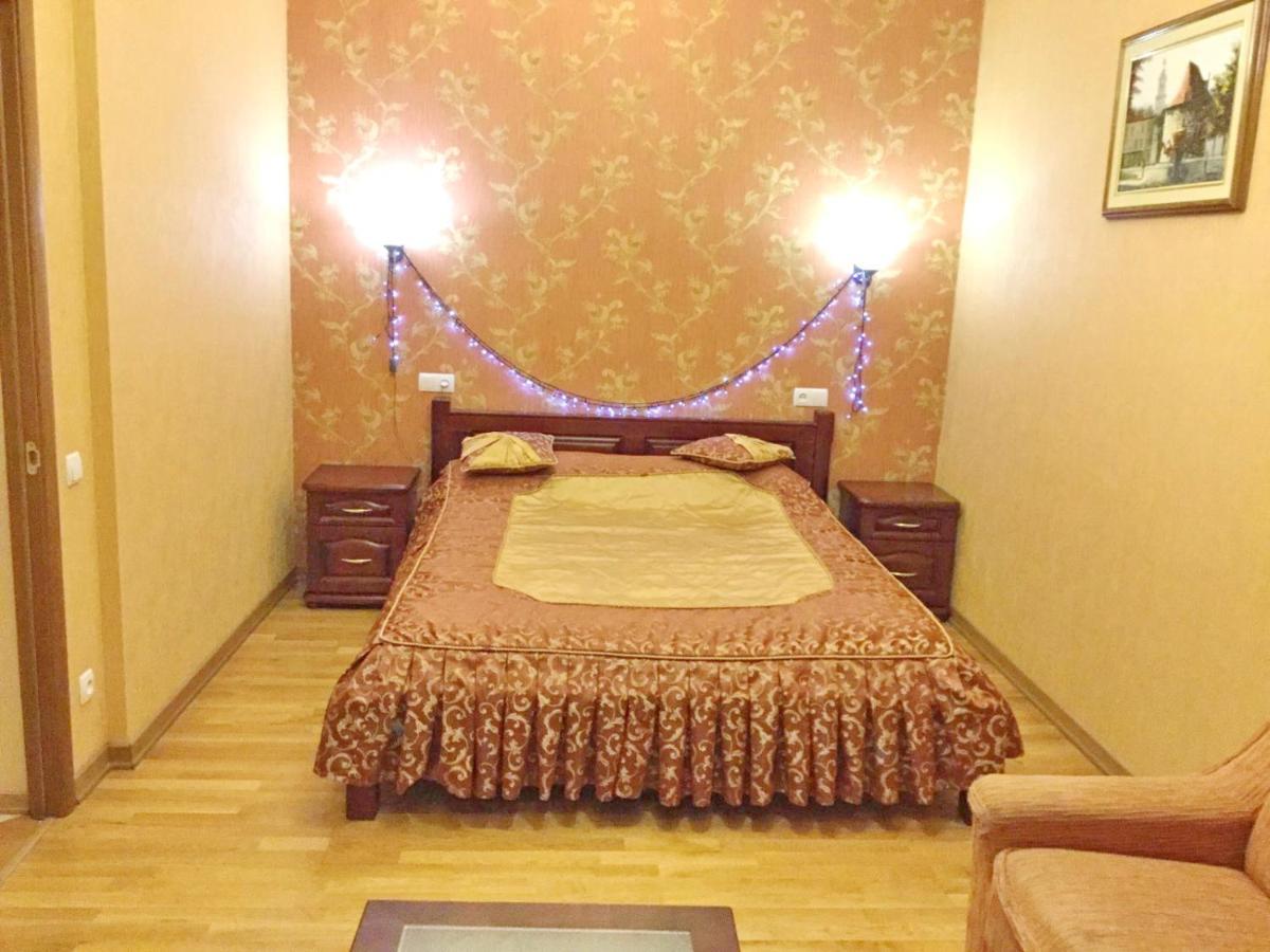Historical Centre Apartments ลวีฟ ภายนอก รูปภาพ