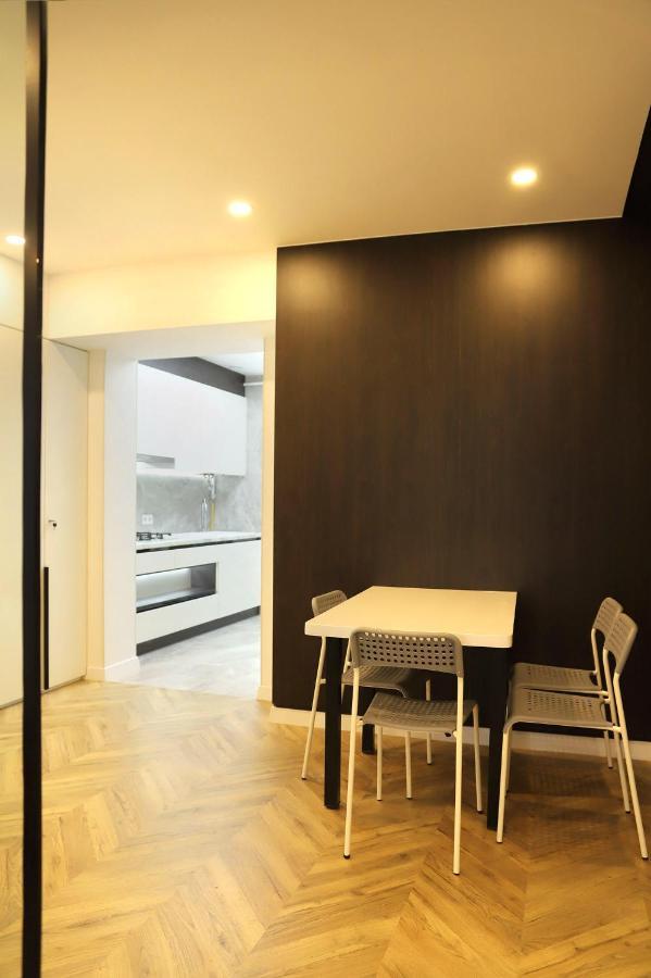 Historical Centre Apartments ลวีฟ ภายนอก รูปภาพ